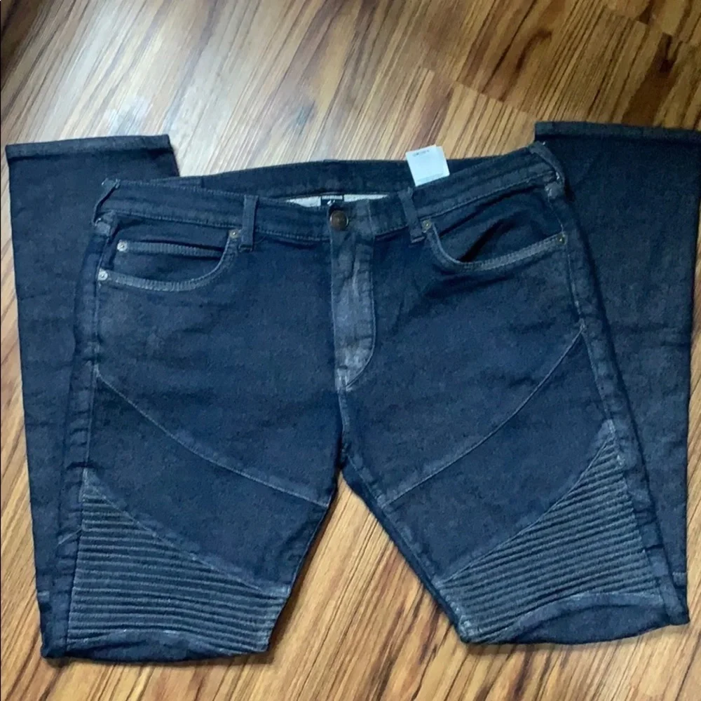 True Religion “Rocco” Relaxed Skinny Men (34)
